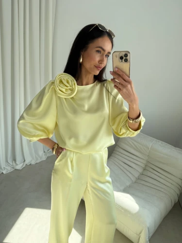 Bluzka BUENOS YELLOW